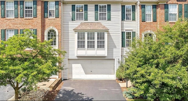 property at 531 W Village Green Blvd