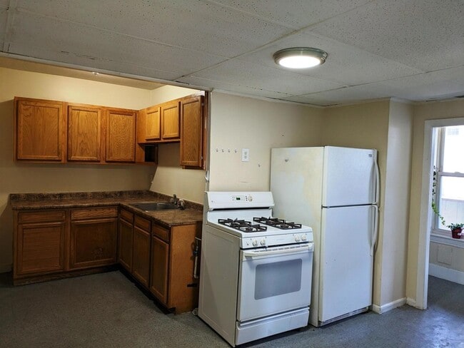 199 Wilson St, Unit 2 in Manchester, NH - Building Photo - Building Photo