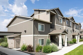 Legacy Villas in Liberty Lake, WA - Foto de edificio - Building Photo