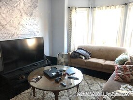 40 Hillside St in Boston, MA - Building Photo