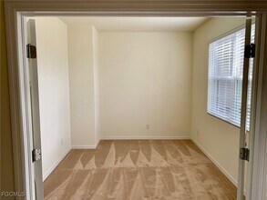 317 NE 19th St in Cape Coral, FL - Building Photo - Building Photo