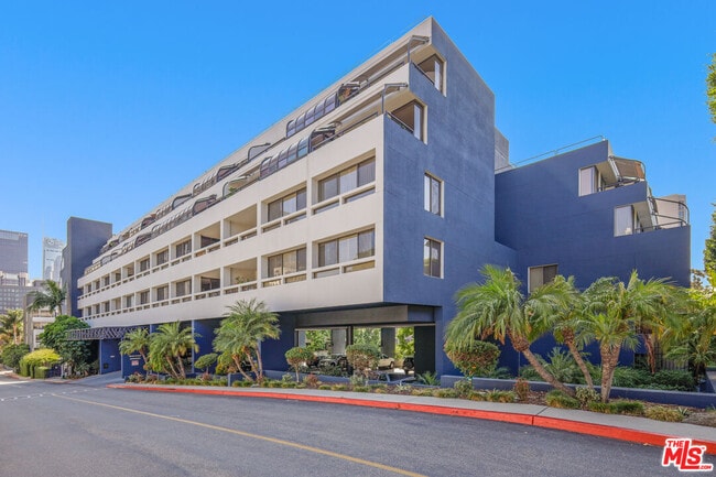 880 W 1st St in Los Angeles, CA - Building Photo - Building Photo