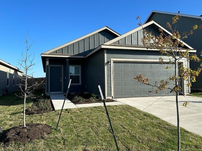 358 Mica Trl in Maxwell, TX - Building Photo - Building Photo