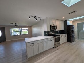 3200 N Chickasaw Way in Beverly Hills, FL - Building Photo - Building Photo