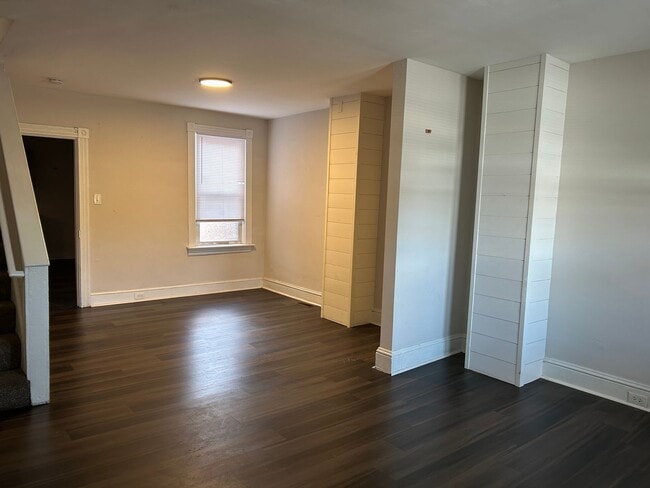 property at 626 E Fulton St