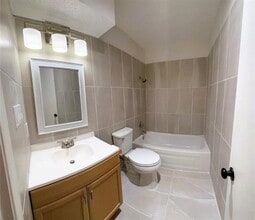 505 Claire Ct in Arlington, TX - Building Photo - Building Photo