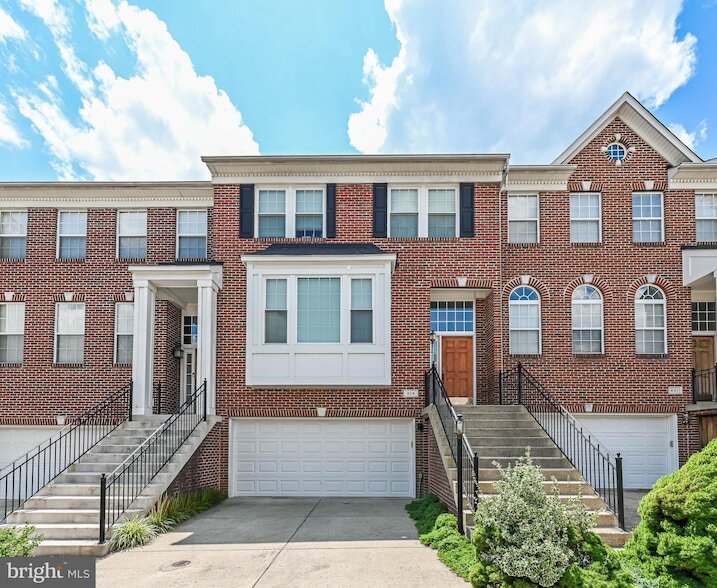 829 Valemount Terrace NE in Leesburg, VA - Foto de edificio