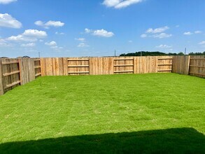 401 Kapok St in Buda, TX - Building Photo - Building Photo