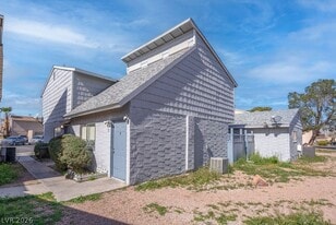 5198 Greene Ln in Las Vegas, NV - Building Photo