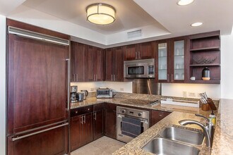 1551 Ala Wai Blvd in Honolulu, HI - Building Photo - Building Photo