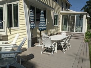 2421 Lakefront Dr in Holland, MI - Building Photo - Building Photo