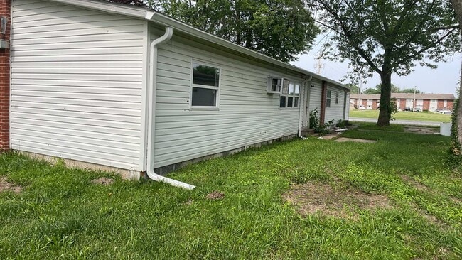 409 Joan Dr, Unit 1