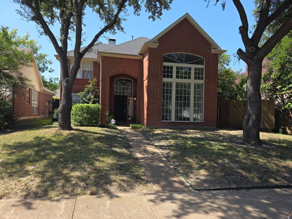 7354 Highland Glen Trail in Dallas, TX - Building Photo