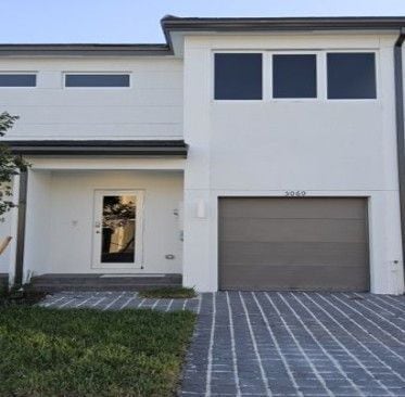 property at 5060 SW 37th St