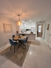 28508 Alessandria Cir in Bonita Springs, FL - Foto de edificio - Building Photo