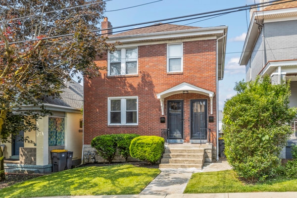 property at 1129 Wisconsin Ave