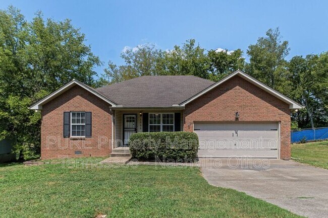 1333 Apple Valley Rd in Nashville, TN - Building Photo - Building Photo