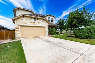 345 Fort Cobb Way in Georgetown, TX - Building Photo - Building Photo