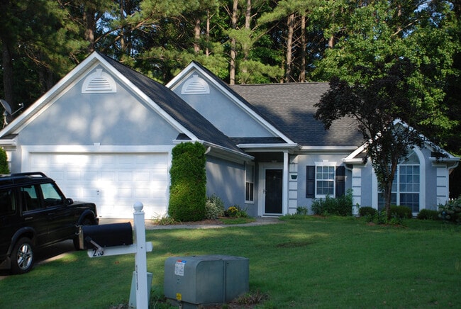 220 Preston Cir
