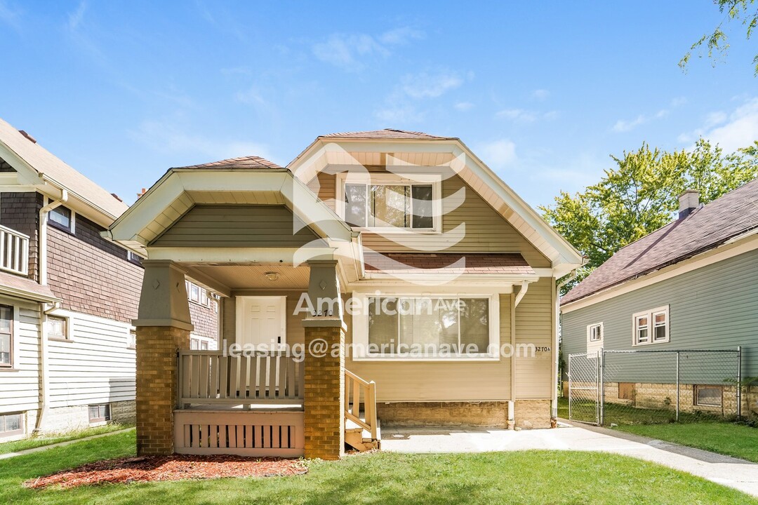 3270#B North 36th Street, 53216; #1612761 in Milwaukee, WI - Building Photo