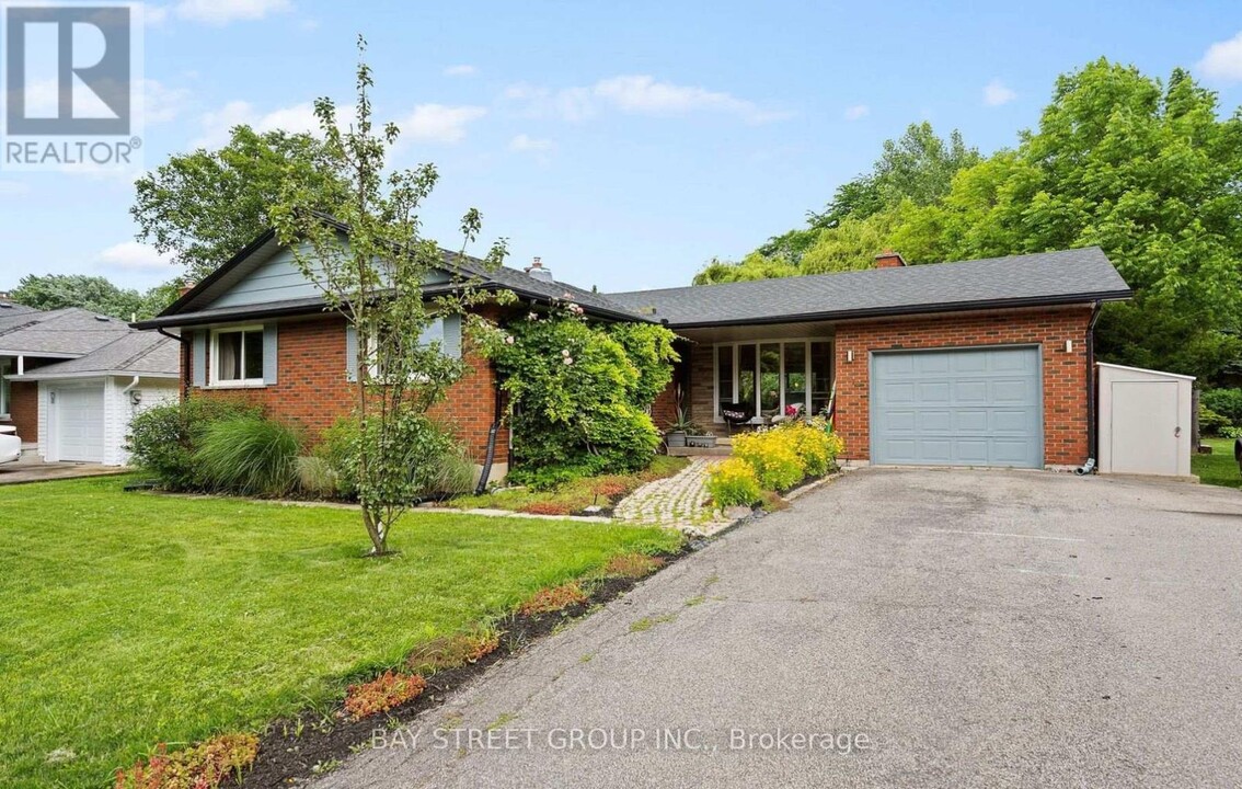 370 Butler St in Niagara-On-The-Lake, ON - Building Photo