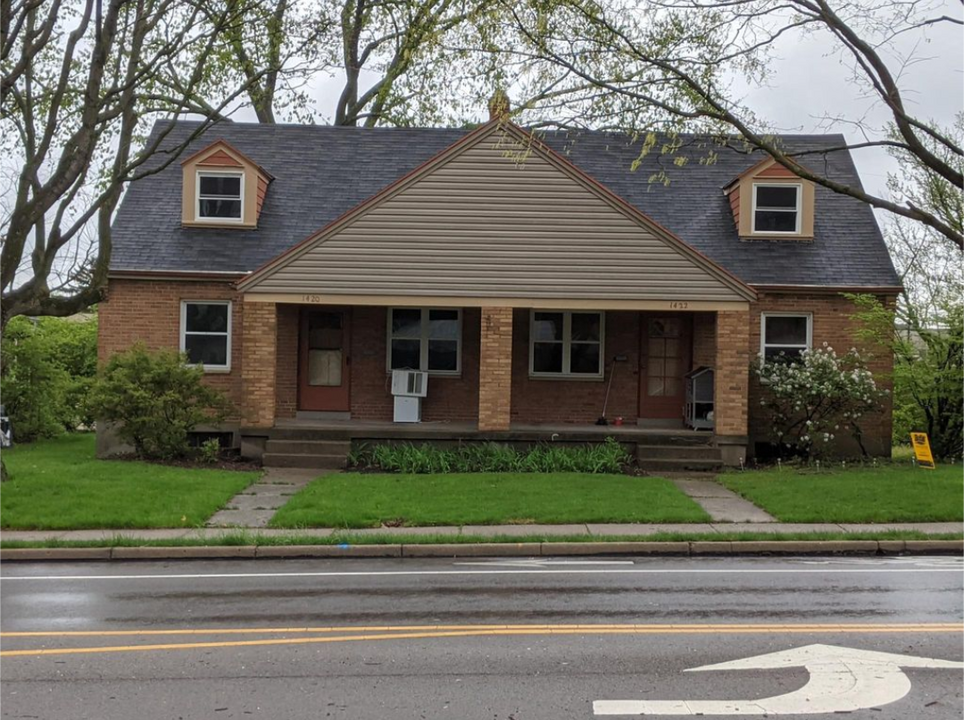 1422 Shroyer Rd in Dayton, OH - Building Photo