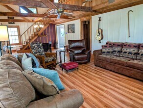 331 Duggan Hill Dr in Clayton, GA - Building Photo - Building Photo