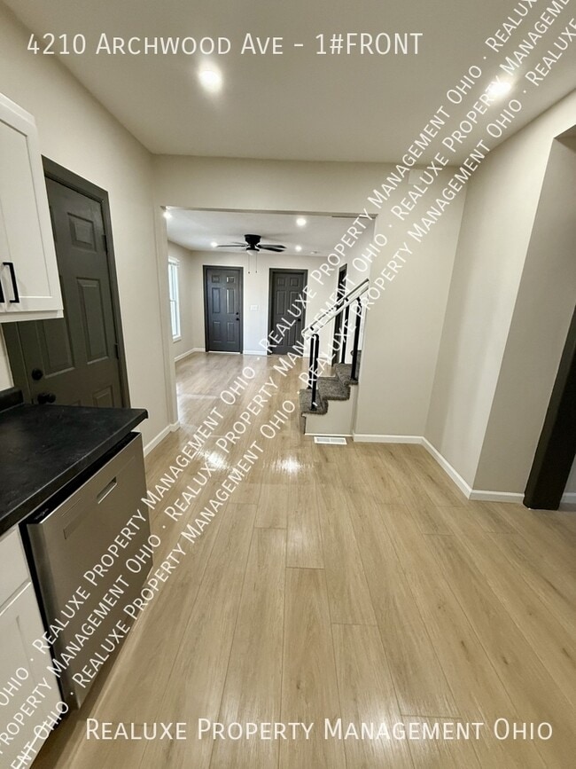 4210 Archwood Ave in Cleveland, OH - Building Photo - Building Photo