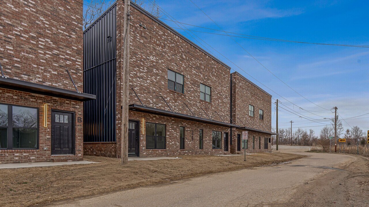 401 Houghton St in Jonesboro, AR - Building Photo