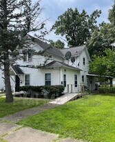 1019 S Ironwood Dr in South Bend, IN - Building Photo