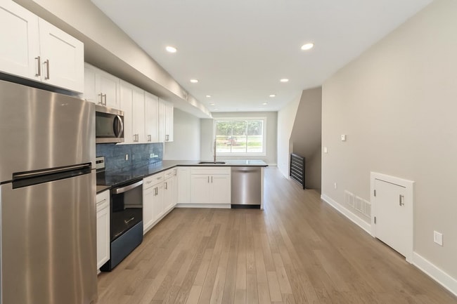 1407-9 N 8th St in Philadelphia, PA - Building Photo - Building Photo