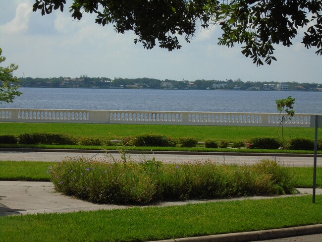 1101 S Dakota Ave, Unit #3 in Tampa, FL - Building Photo - Building Photo