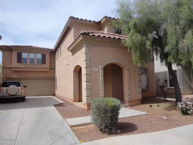 property at 11214 W Pierce St