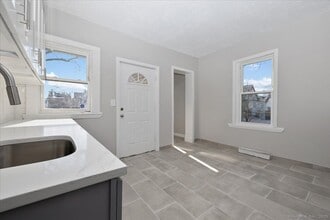 45 Cowles St in Bridgeport, CT - Building Photo - Building Photo