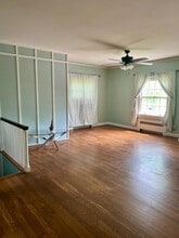 501 N Justice St in Hendersonville, NC - Building Photo - Building Photo