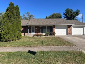 388 Gamewood Dr in Gahanna, OH - Building Photo