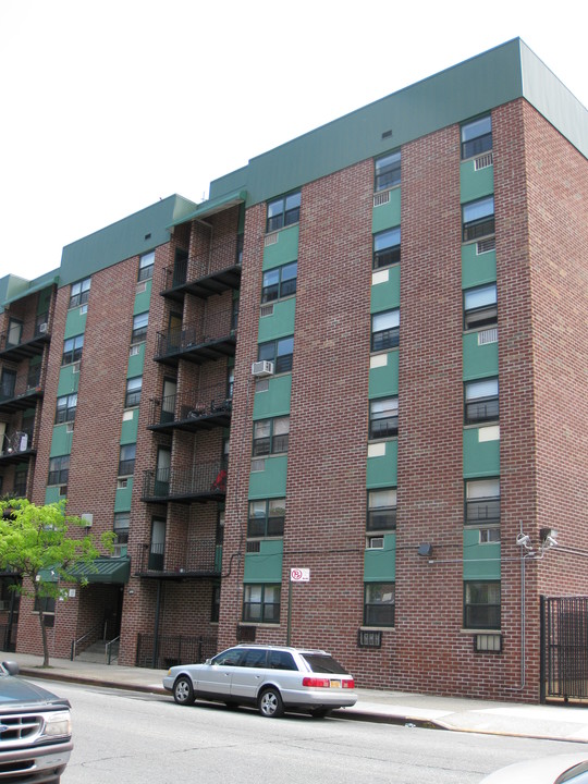 The Betty Shabazz Apartments in Brooklyn, NY - Foto de edificio