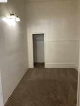 512 E St-Unit -C in Antioch, CA - Building Photo - Building Photo