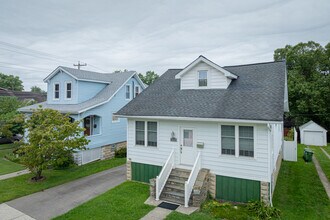 7604 Old Harford Rd in Parkville, MD - Foto de edificio - Building Photo