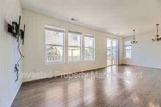 3658 Happyheart Way in Castle Rock, CO - Building Photo - Building Photo
