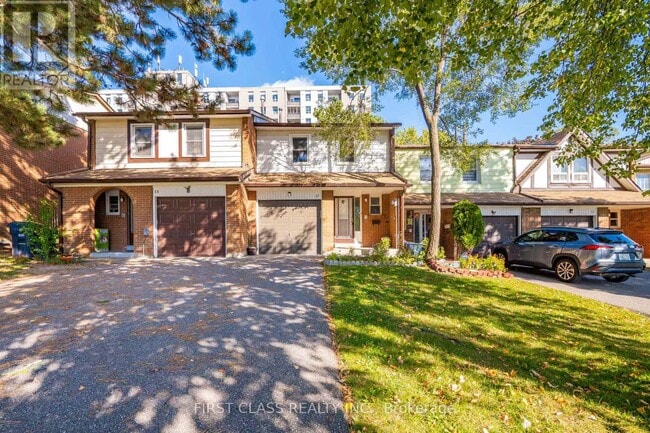 57 Dundalk Dr in Toronto, ON - Building Photo - Building Photo