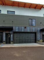1221 East Emma Drive in Flagstaff, AZ - Building Photo