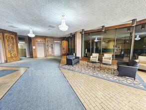 13910 Stony Plain Rd in Edmonton, AB - Building Photo - Building Photo