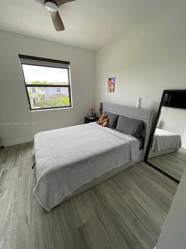 25417 SW 108th Ct in Homestead, FL - Building Photo - Building Photo