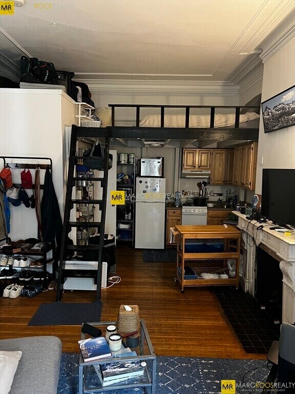 170 Marlborough St, Unit 3 in Boston, MA - Building Photo - Building Photo