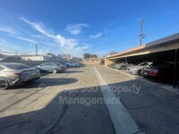 9421 Cedar St in Bellflower, CA - Building Photo - Building Photo