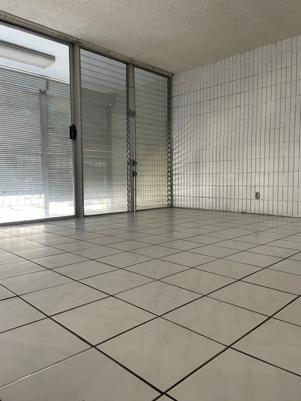 827 Kinau St, Unit D401 in Honolulu, HI - Building Photo - Building Photo