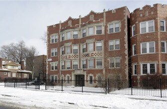 7801 S Saginaw 2647-53 E 78th St Chicago, IL 60649 in Chicago, IL - Building Photo - Building Photo