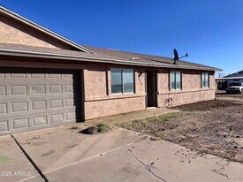 8828 Malorie Ln in Coolidge, AZ - Building Photo