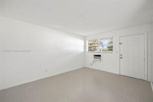 2799 E 4th Ave in Hialeah, FL - Building Photo